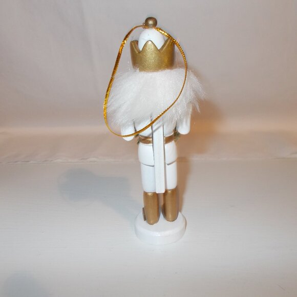 Nutcracker ornament - Picture 3 of 3